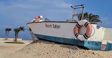 Aurora Beach Safari Resort