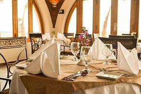 Aurora Beach Safari Resort