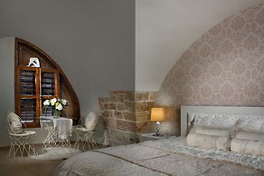 Lighthouse suite