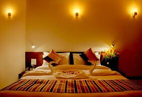 The Palm Hotel