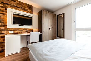 Hotel & Cafe Rubus