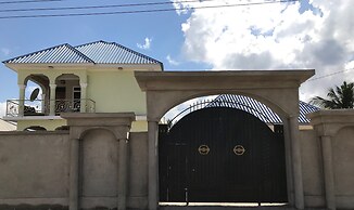 Chibuba Airport Accomodation