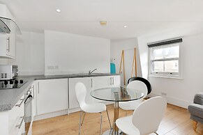 Bond Street Apartments
