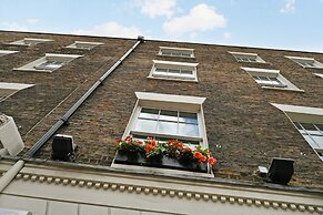 Bond Street Apartments