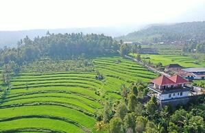 Candra Cottage