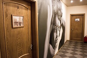 Maestro Hostel