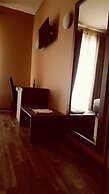 Candia Rooms