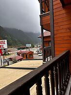 Hayat Rose Hotel
