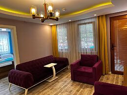 Hayat Rose Hotel