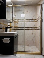 Hayat Rose Hotel
