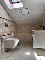 Hayat Rose Hotel