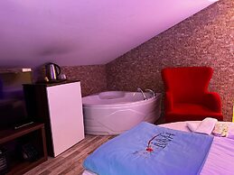 Hayat Rose Hotel