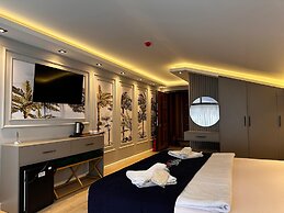 Hayat Rose Hotel