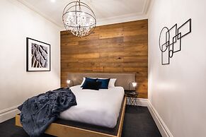 East Brunswick Hotel