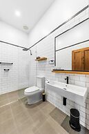 East Brunswick Hotel