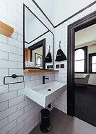 East Brunswick Hotel