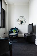 East Brunswick Hotel