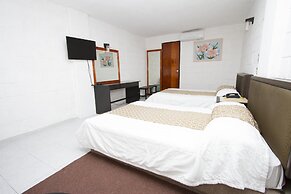 Hotel Safari