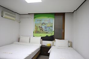 Twins Hotel