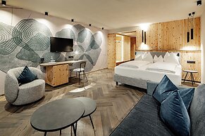 SONNENBERG | Panorama Dolomites Wellbeing