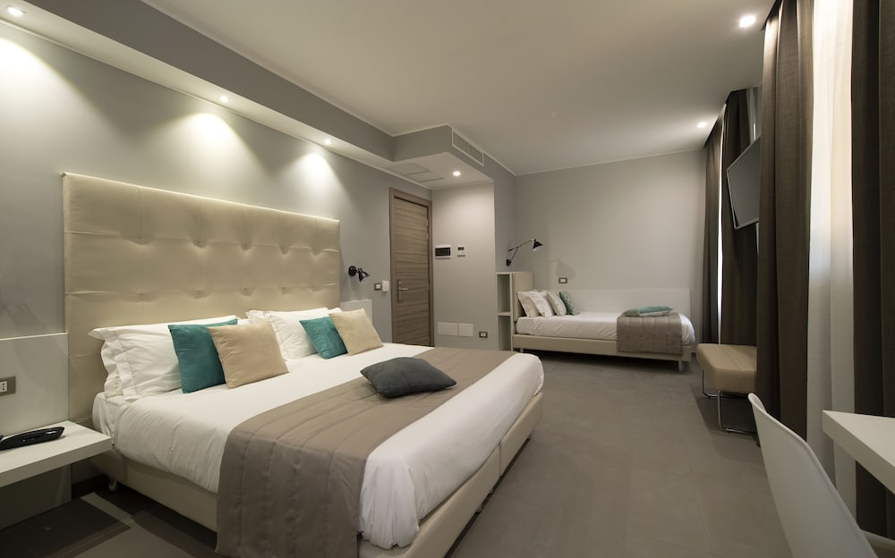 Hotel H21