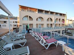 Ucem Hotel