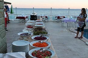 Ucem Hotel