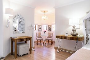 Heinitzburg Boutique Hotel