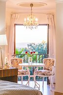Heinitzburg Boutique Hotel
