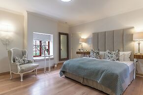 Heinitzburg Boutique Hotel