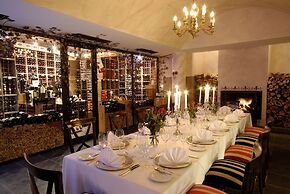Heinitzburg Boutique Hotel
