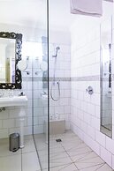 Heinitzburg Boutique Hotel