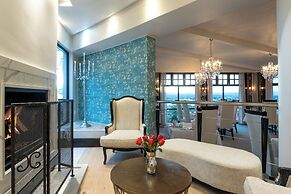 Heinitzburg Boutique Hotel