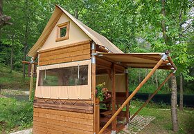 Saecula Natural Village Experience