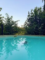 Saecula Natural Village Experience