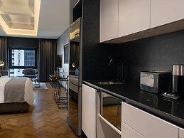 The Onyx Apartment Hotel by NEWMARK