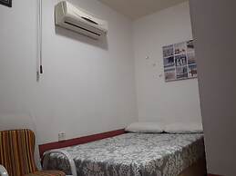 Marina's Rooms