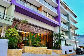 Menesse the City by Casago