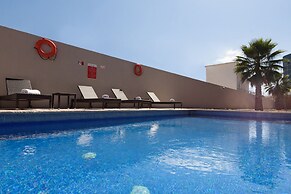 Extended Suites Cancún Cumbres