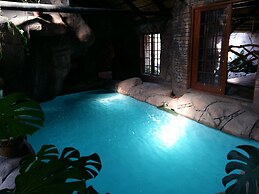 Pride Rock Accommodation