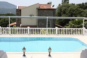 Shiraz Villa
