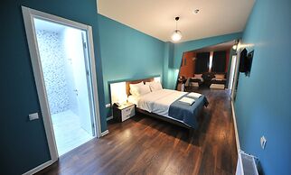 Boho Tiflis Hotel