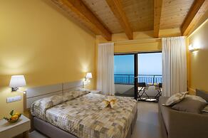 Villa Paradise Resort