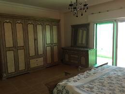 Dabouq luxury spaceous Apartment