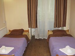 Lucky Travelers Room - hostel