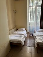 Lucky Travelers Room - hostel