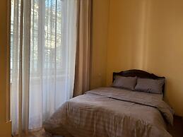 Lucky Travelers Room - hostel