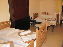 Lucky Travelers Room - hostel