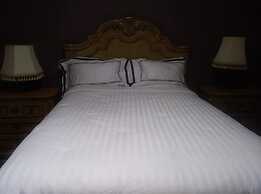 Extravaganza Resort Hotel