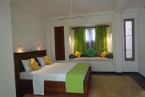 Villa Blue Water Hikkaduwa